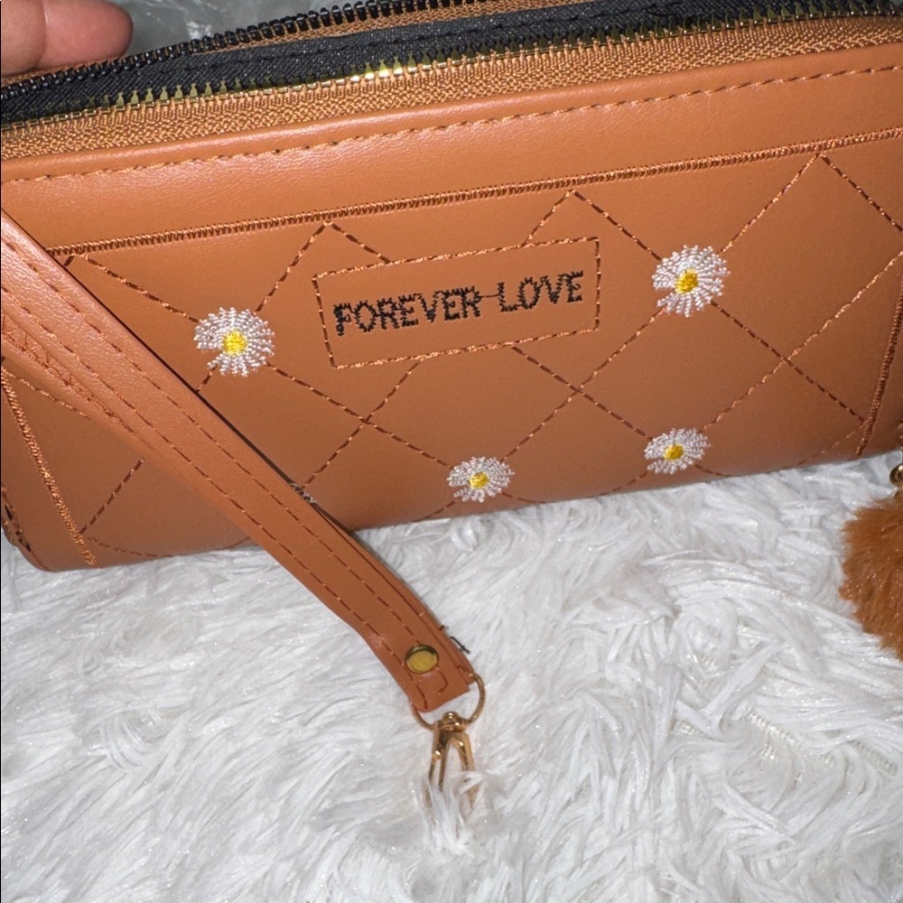 Wallet - Picture 4 of 4